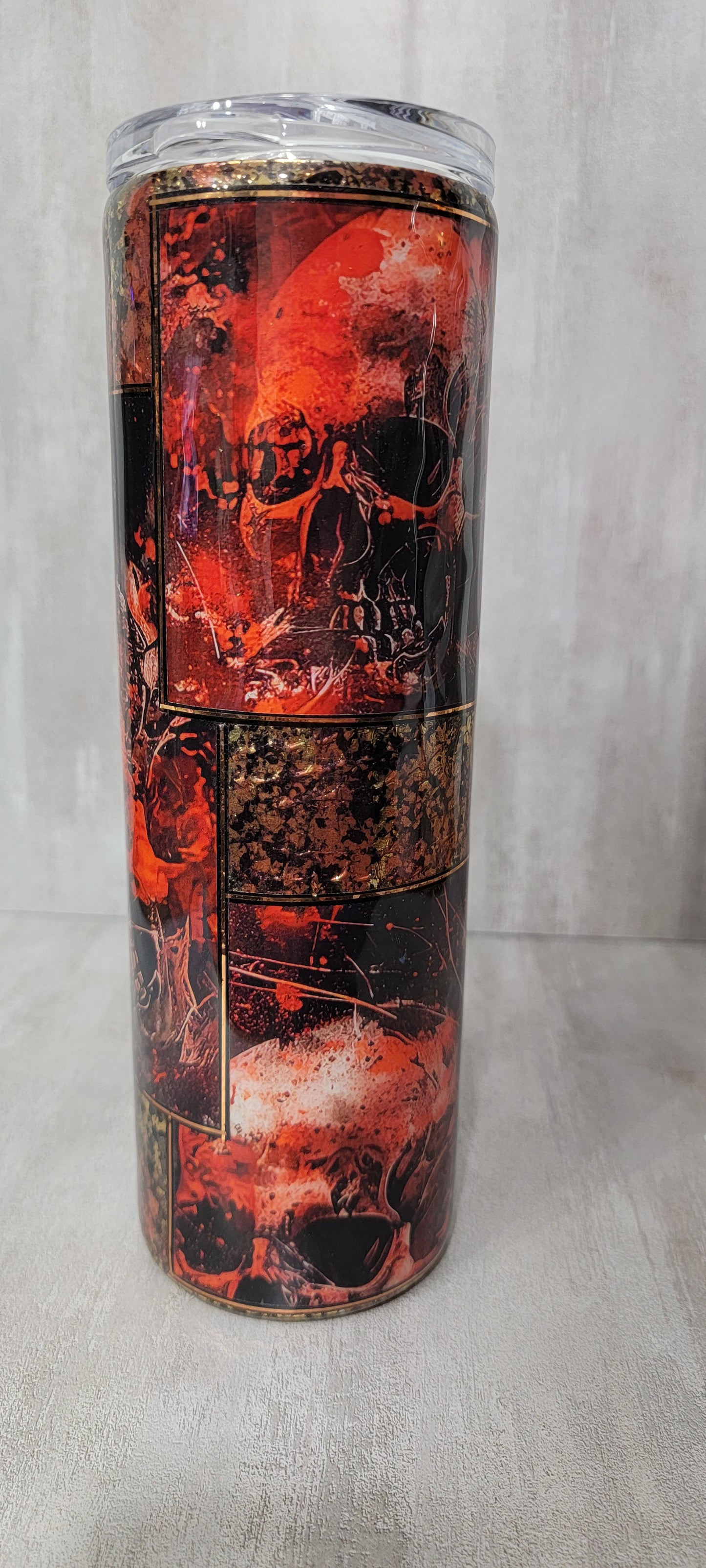 RST {SKULL GOTH} 30 OZ